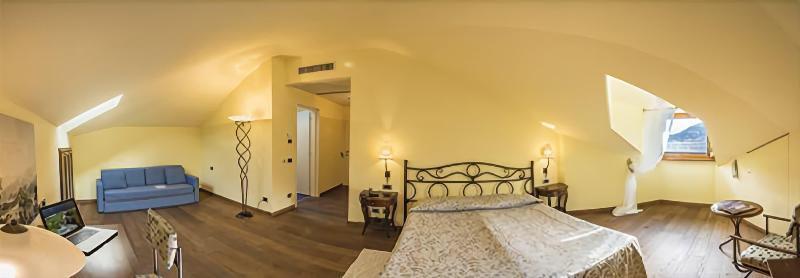 La Darsena Boutique Hotel & Restaurant Тремецо Екстериор снимка
