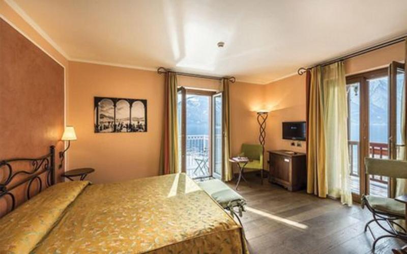 La Darsena Boutique Hotel & Restaurant Тремецо Екстериор снимка