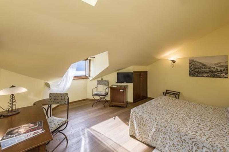 La Darsena Boutique Hotel & Restaurant Тремецо Екстериор снимка