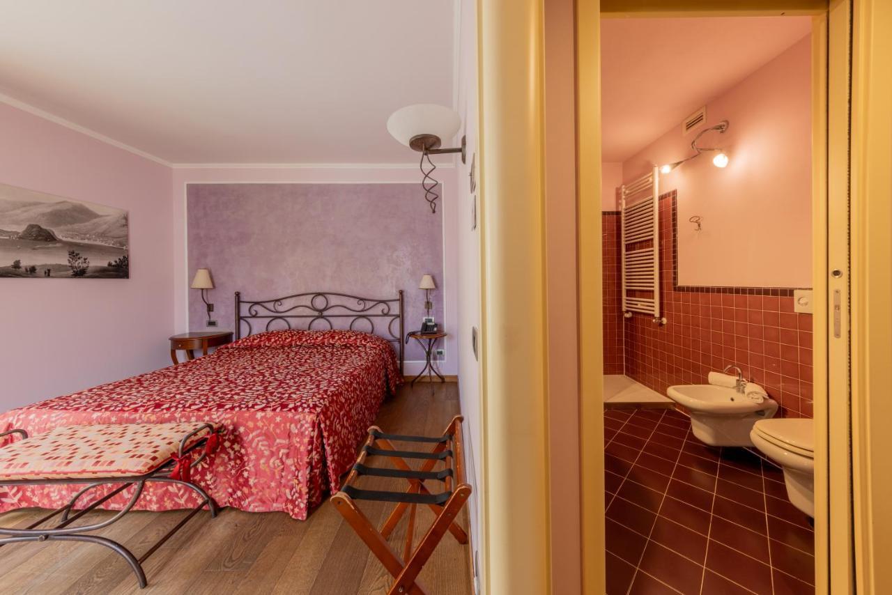 La Darsena Boutique Hotel & Restaurant Тремецо Екстериор снимка